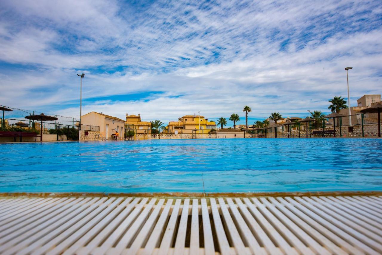 Holiday Beach Brissa Mar Гран Алакант Екстериор снимка