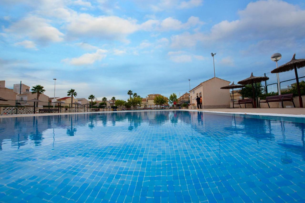Holiday Beach Brissa Mar Гран Алакант Екстериор снимка