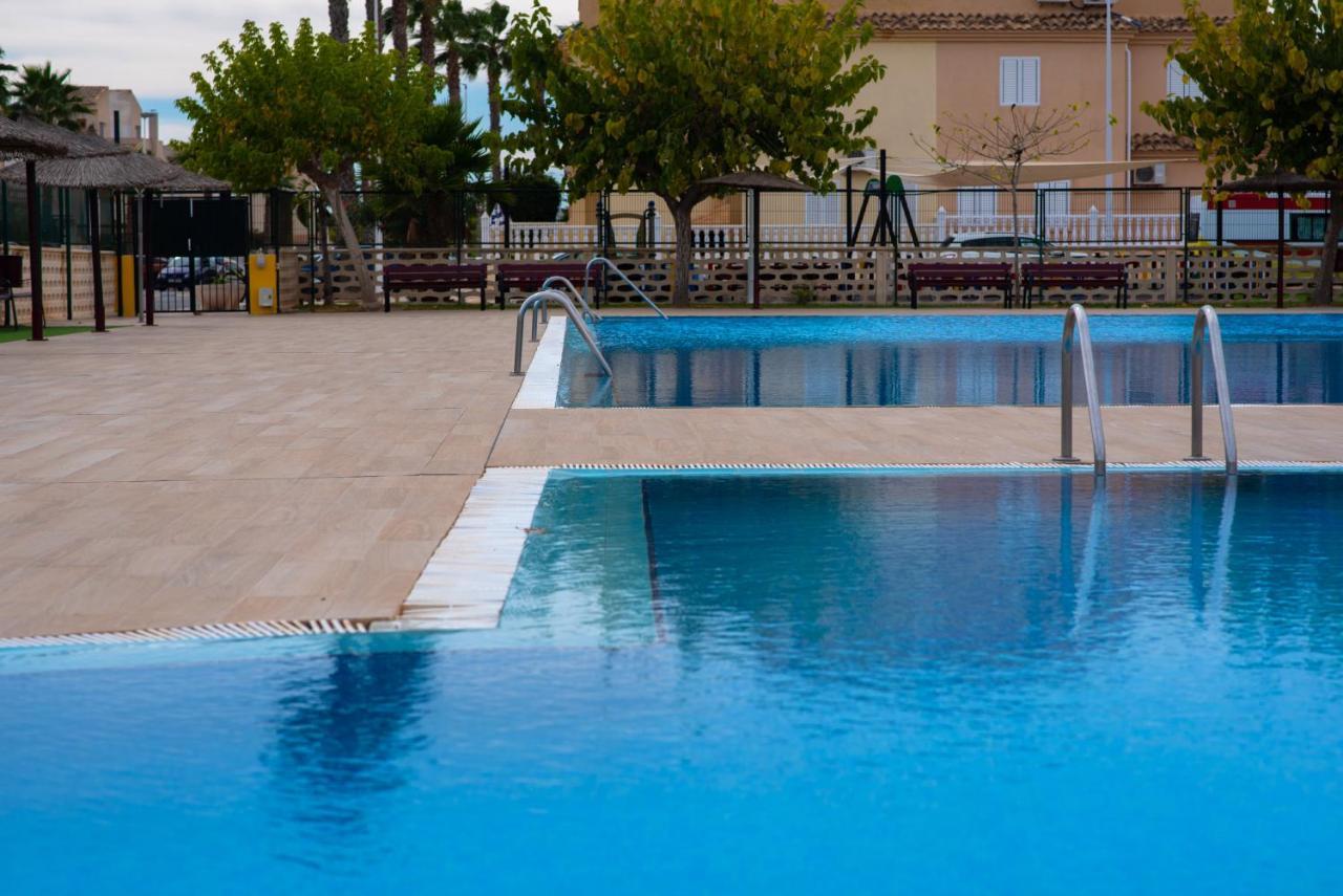 Holiday Beach Brissa Mar Гран Алакант Екстериор снимка